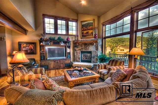 1st image of 1473 Flattop Cir
