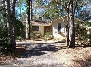 12 Evergreen Ln, Hilton Head Island, SC 29928