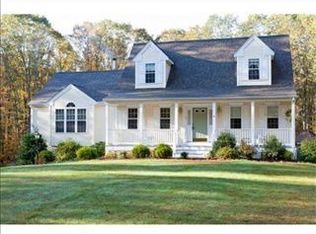 65 Linden St, Douglas, MA 01516