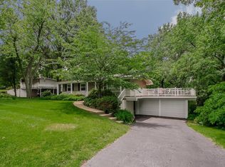 23 Deerfield Ln, Saint Louis, MO 63146