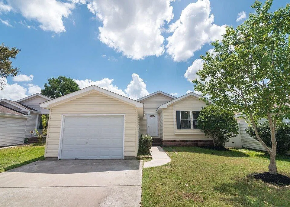 10115 Berrybriar Ln