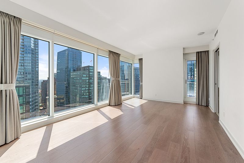 Vancouver Apartment for rent - 2 Bedrooms — photo 8