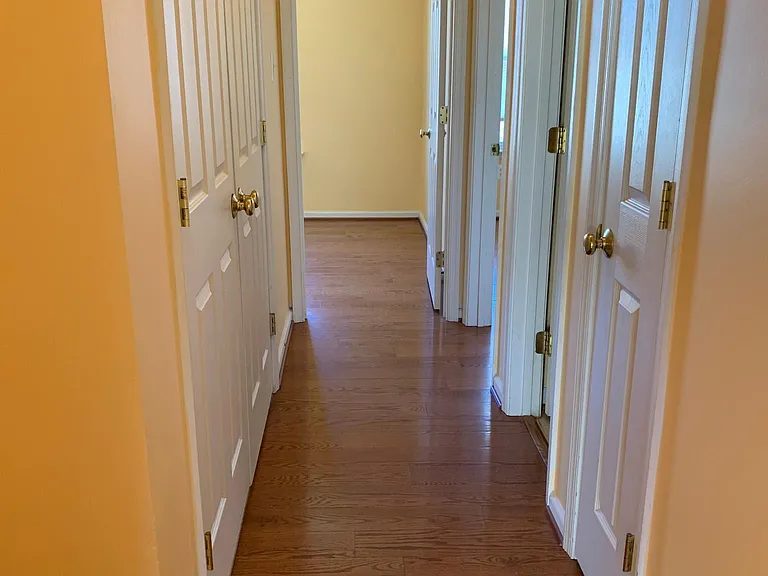 2554 Miranda Ct — Photo 10