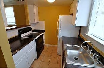 1st image of 9917 Hagel Cir
