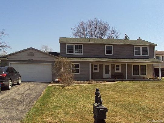1st image of 29205 Glencastle Ct