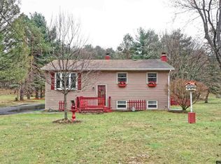 42 Cynthia Ln, Nassau, NY 12123