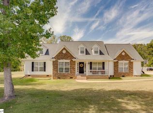 201 Ida Mae Dr, Honea Path, SC 29654