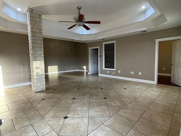 5th image of 12815 S Zarzamora St #A