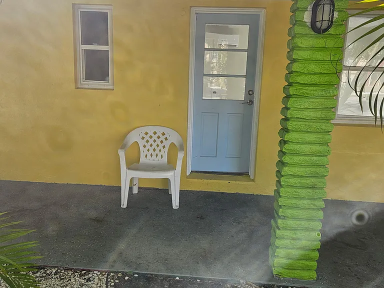 13041 Pelican Ln #5 — Photo 4