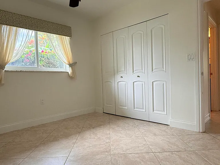 3509 NW 26th Ct — Photo 20