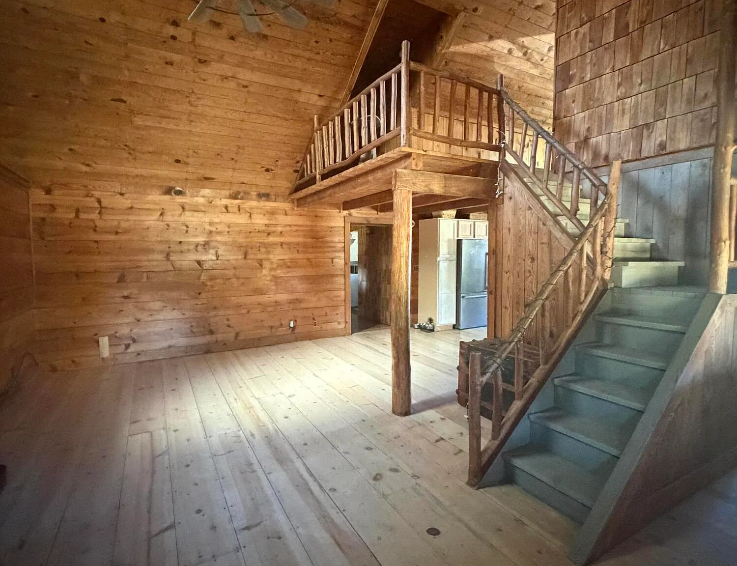 2 bed, 1800 sqft, $2,200 — Photo 3