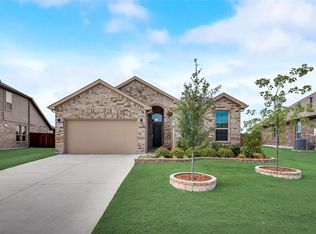 653 Camber St, Saginaw, TX 76131