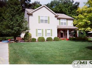 16210 Apple Ln, Linden, MI