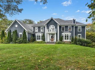 96 Comstock Hill Ave, Norwalk, CT 06850