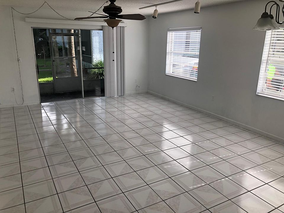 1st image of 6010 Amberly Ave