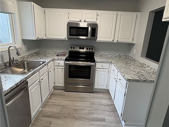 3rd image of 1803 Northlake Dr