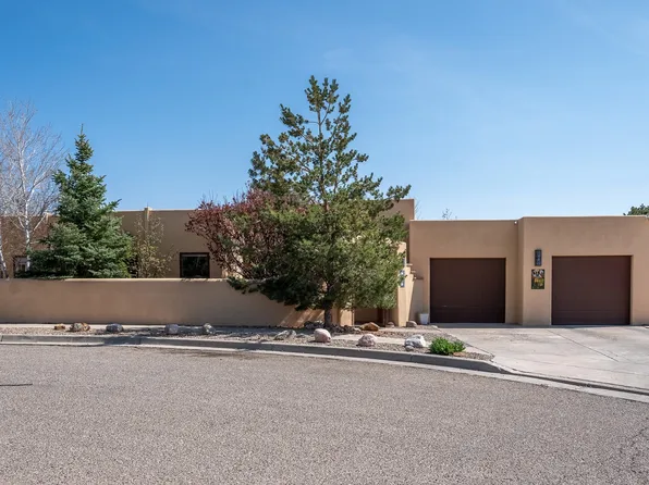 3005 Betatakin Cir, Santa Fe, NM 87507