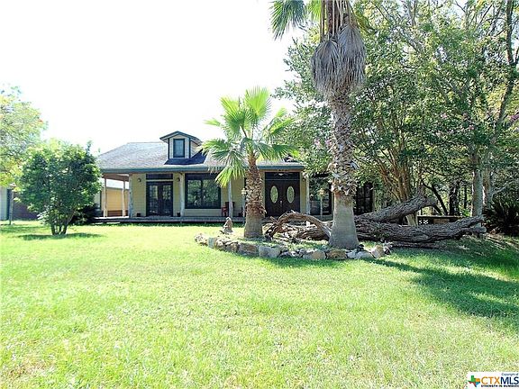 2nd image of 1033 County Road 408