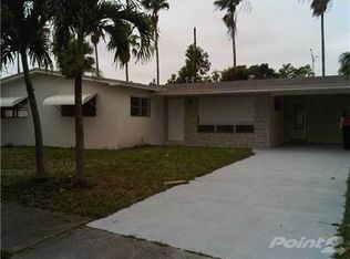 650 SW 11th Ave, Hallandale Beach, FL 33009