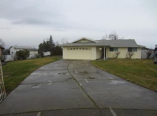 2043 Amy St, Medford, OR 97504