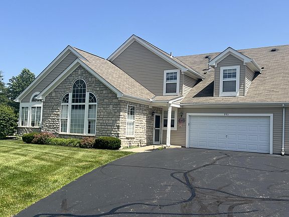 2nd image of 993 Governors Cir