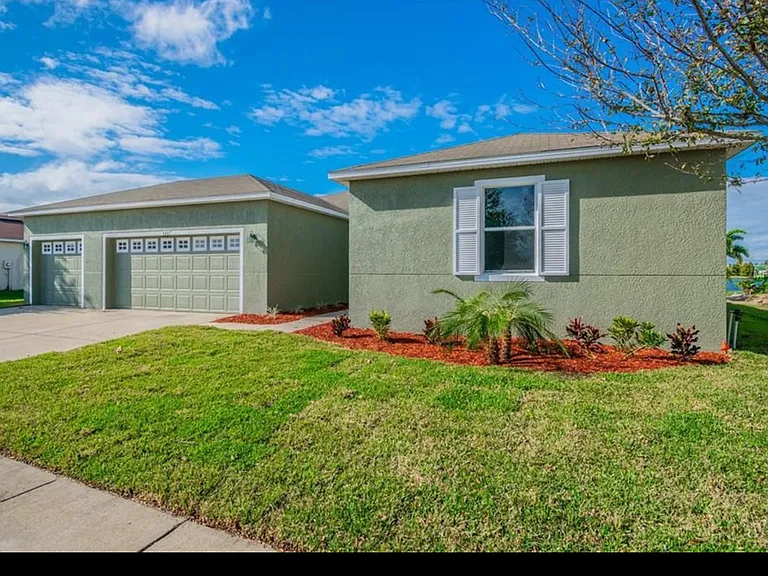 5447 Sandy Shell Dr — Photo 3