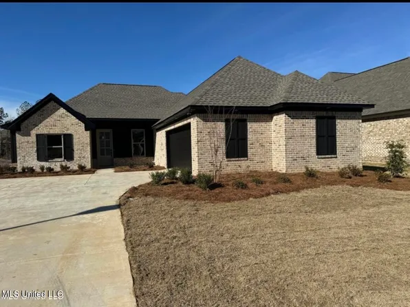 221 Bronson Bnd, Flowood, MS 39232