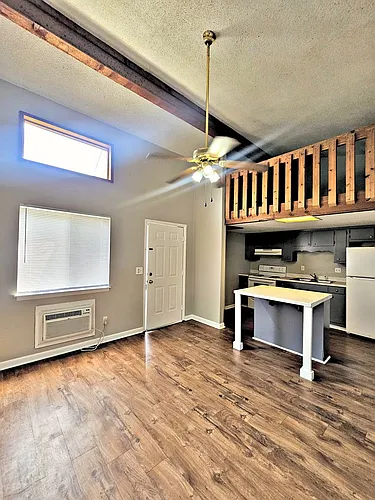 Floor plan B