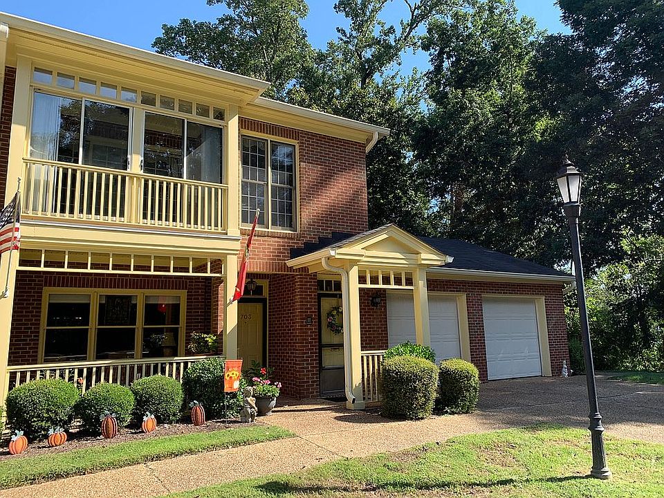 1st image of 704 Constance Woods Dr