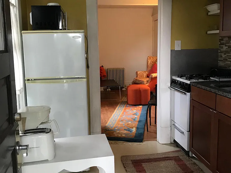 717 W Huron St #2 — Photo 9