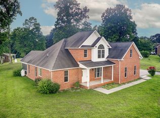 231 Freedom Ln, Wirtz, VA 24184