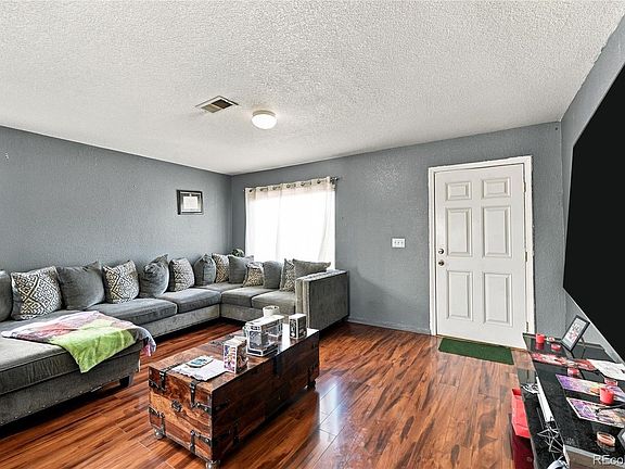 4th image of 4585 Andes Street