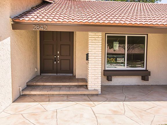 4th image of 2842 E Wasatch Ct