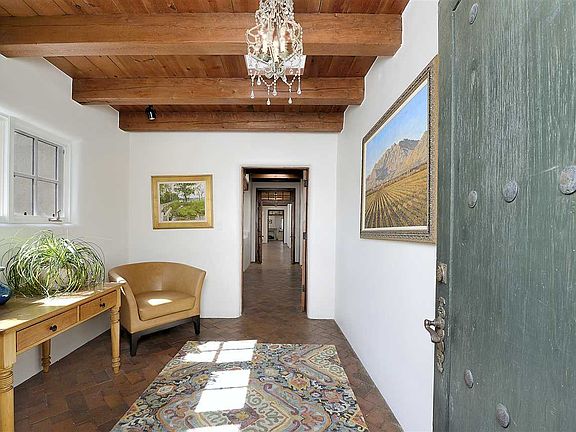 3rd image of 635 Caminito Del Sol