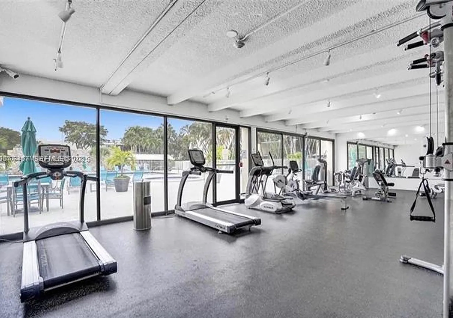 20441 NE 30th Ave cu-324-9, Aventura, FL 33180 — Photo 2