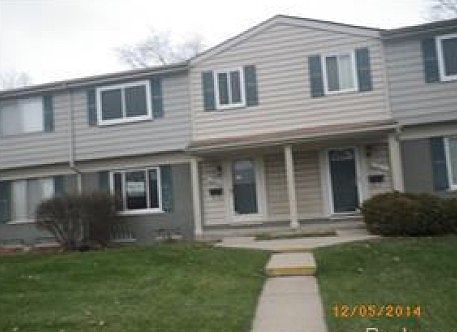 1st image of 26724 Franklin Pointe Dr #1