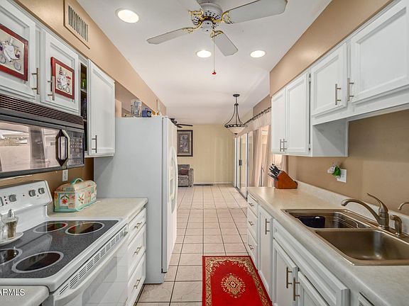 3rd image of 13433 W COPPERSTONE Drive