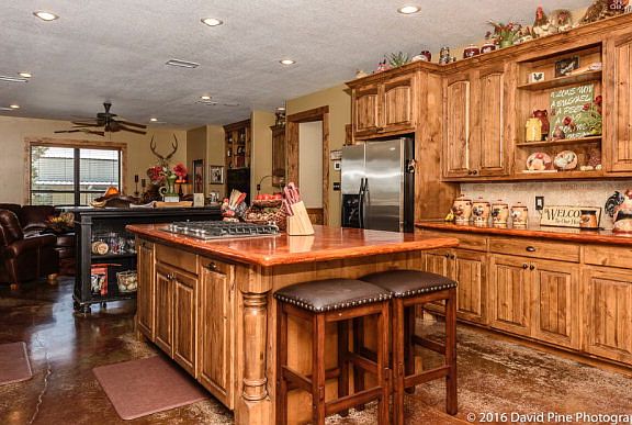 4th image of 7811 Trenton Dr