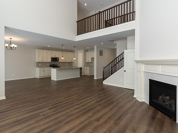 The Alwick E Family Room