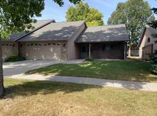 912 Becker Ave SW, Willmar, MN 56201