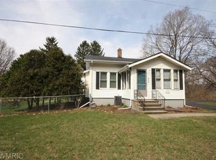 4240 S 6th St, Kalamazoo, MI 49009
