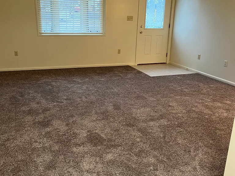 450 Lawrence St — Photo 2