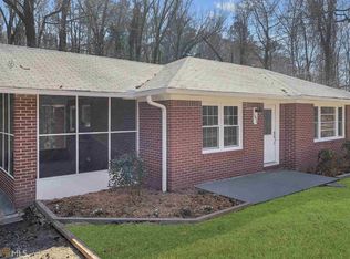 1656 W Poplar St, Griffin, GA