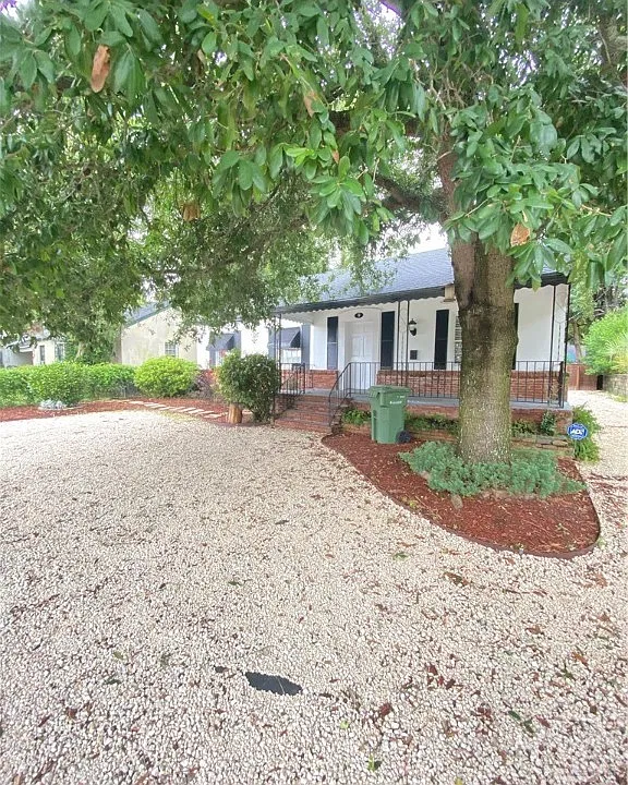 9 Victory Manor Pl