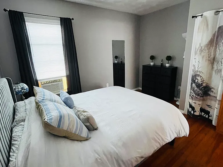 1136 Hilton Ave #2 — Photo 9