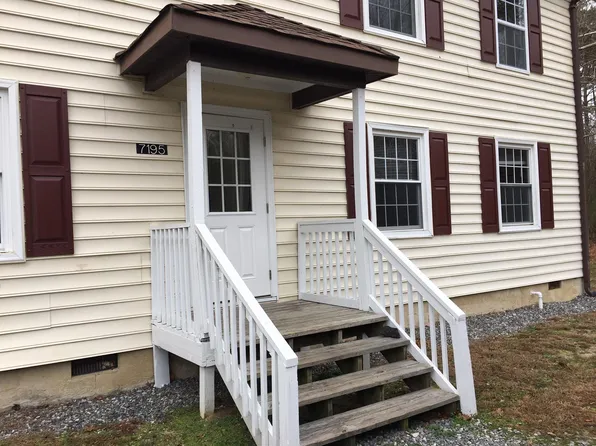 7187 Doe Dr #806, Gloucester, VA 23061