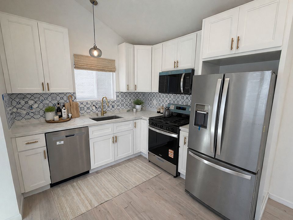 1st image of 4530 Kingswell Ave #1/2