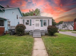4243 Fairview Dr, Toledo, OH 43612