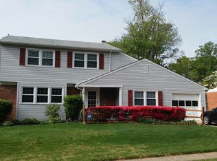 8 Eberly Dr, Newark, DE 19711