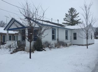 1628 Cedar St, Oshkosh, WI 54901